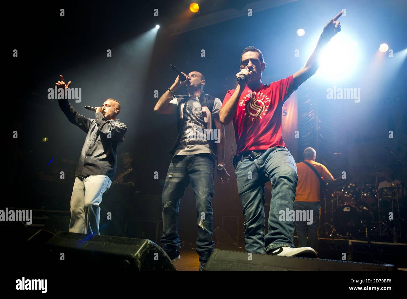 Sud Sound System performing at Puglia 