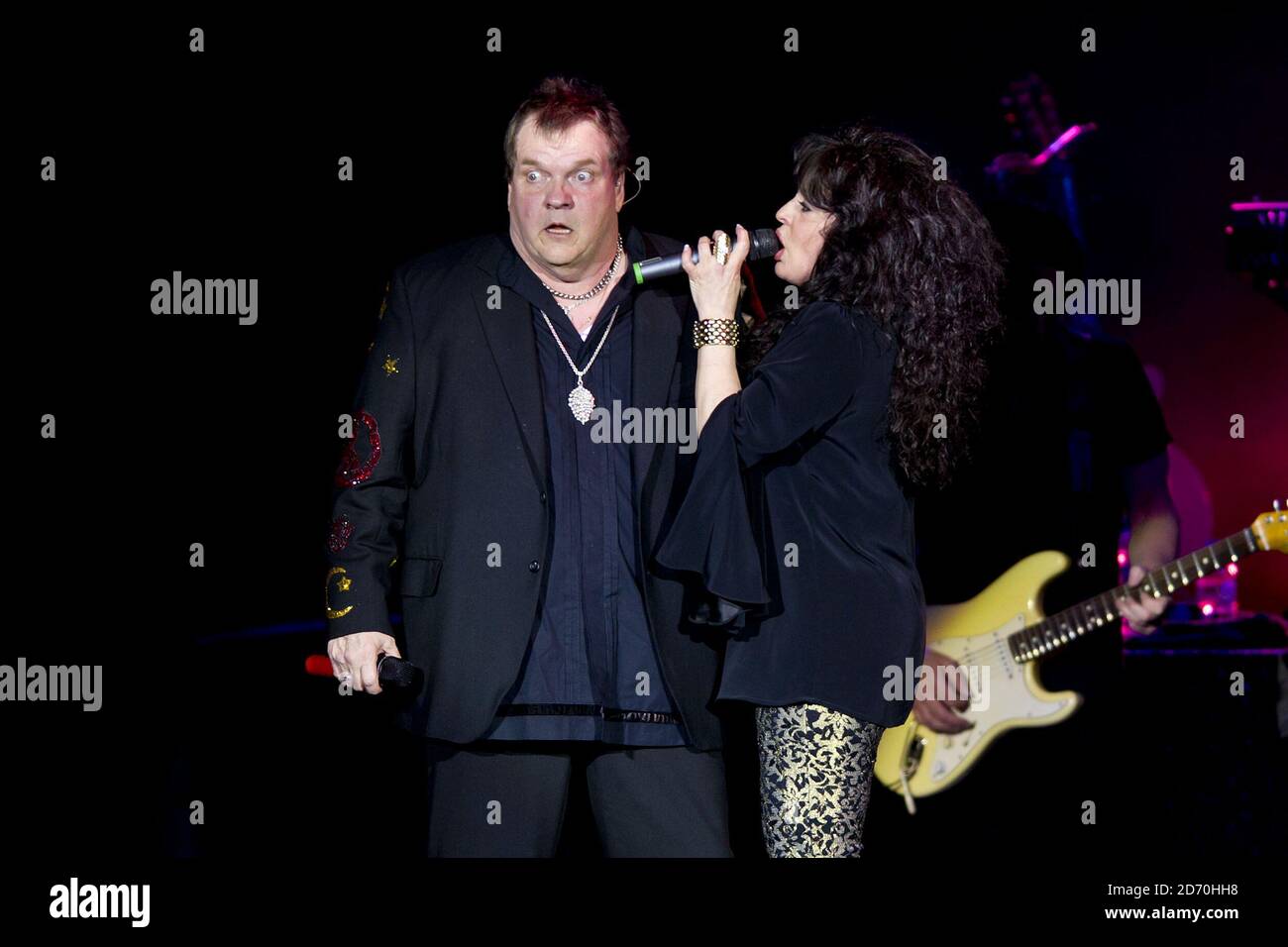 Meat Loaf performing with Patti Russo at the O2 Arena in East London