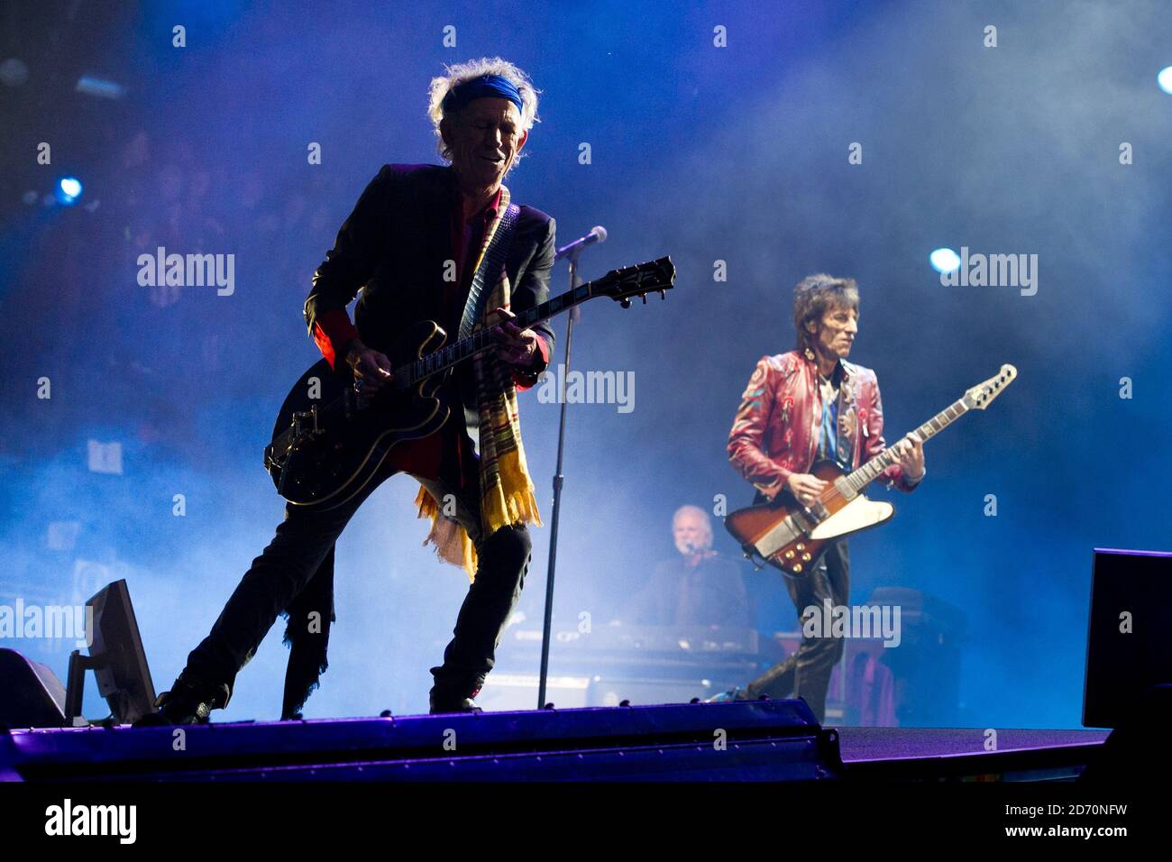 Keith Richards and Ronnie Wood of the Rolling Stones performing on the Pyramid stage at the Glastonbury Festival, at Worthy Farm in Somerset. Stock Photo