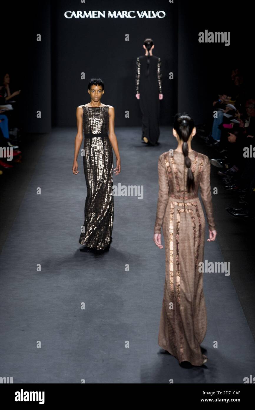 Carmen marc valvo dress hi res stock photography and images Alamy