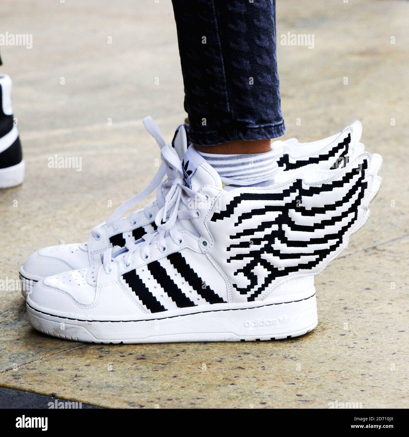 Winged shoes hi-res stock photography and images - Alamy