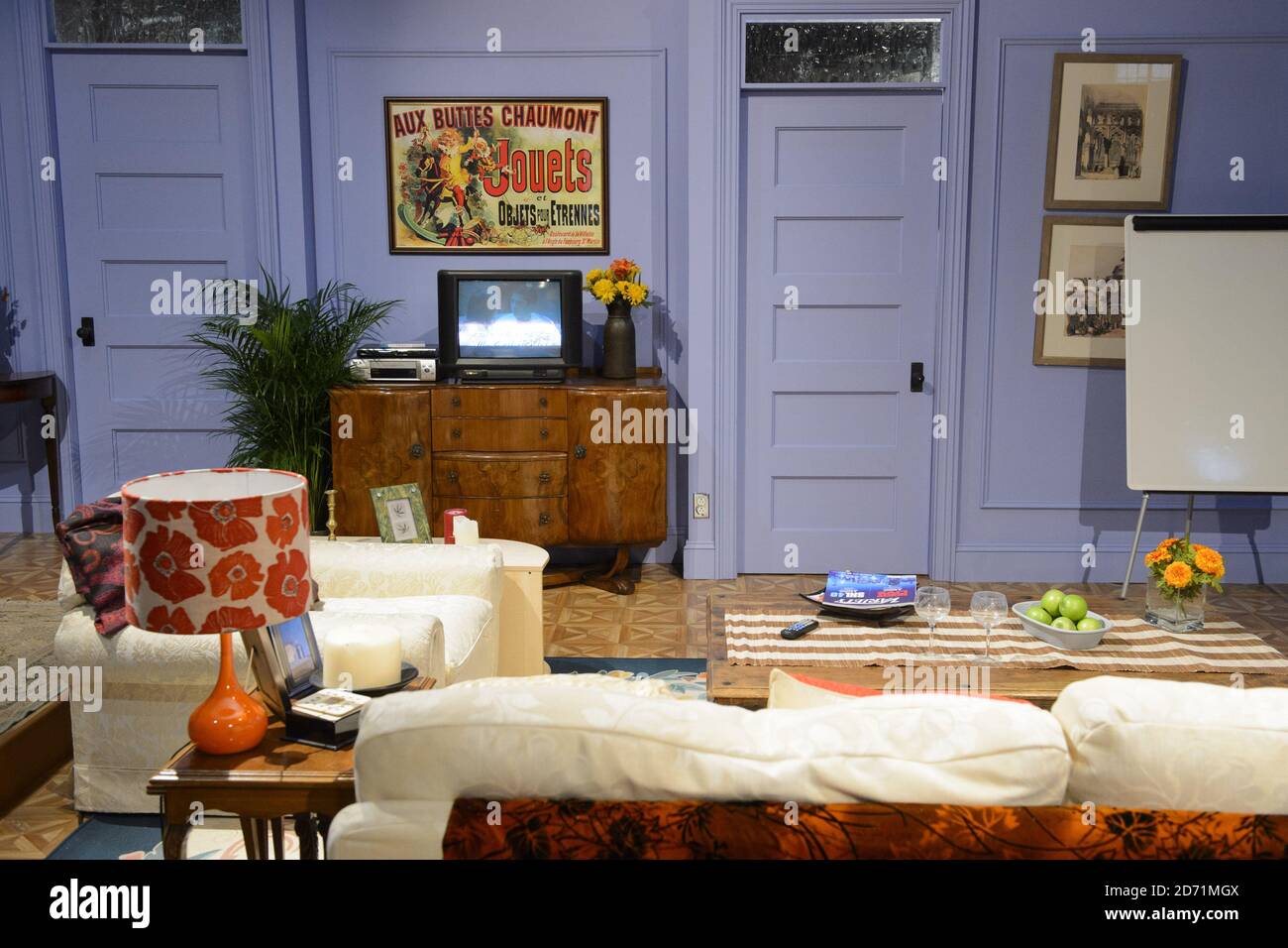 Friends ~ The Television Series - Monica's Apartment