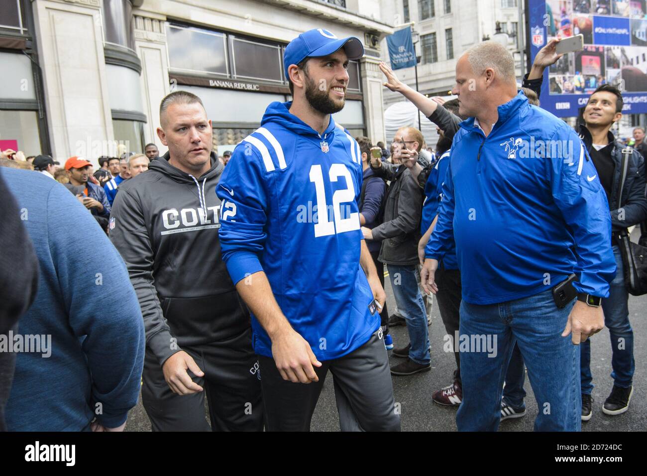 Andrew luck colts hi-res stock photography and images - Alamy