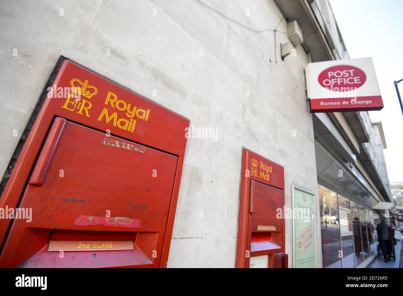 At the trafalgar square post office in central london hires stock