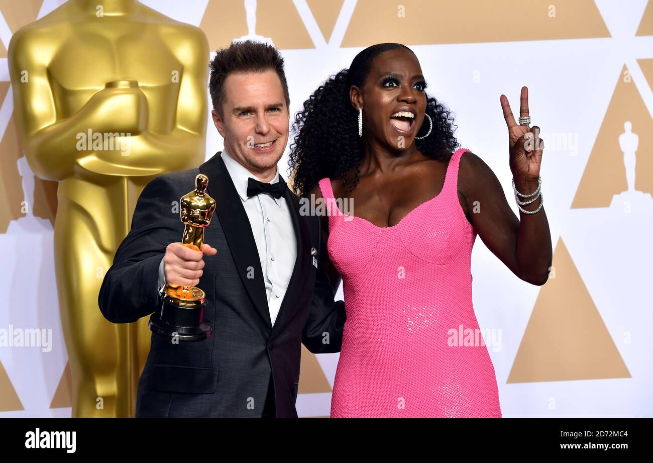 Sam Rockwell with his best supporting actor Oscar for Three Billboards Outside Ebbing, Missouri alongside Viola Davis in the press room at the 90th Academy Awards held at the Dolby Theatre in Hollywood, Los Angeles, USA.Â Photo credit should read: Matt Crossick/EMPICS Entertainment Stock Photo