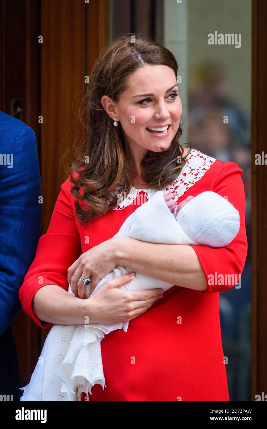 The Duchess of of Cambridge pictured outside the Lindo Wing at St Mary's Hospital in Paddington, London, after the birth of her second son. Photo credit should read: Matt Crossick/EMPICS Entertainment Stock Photo