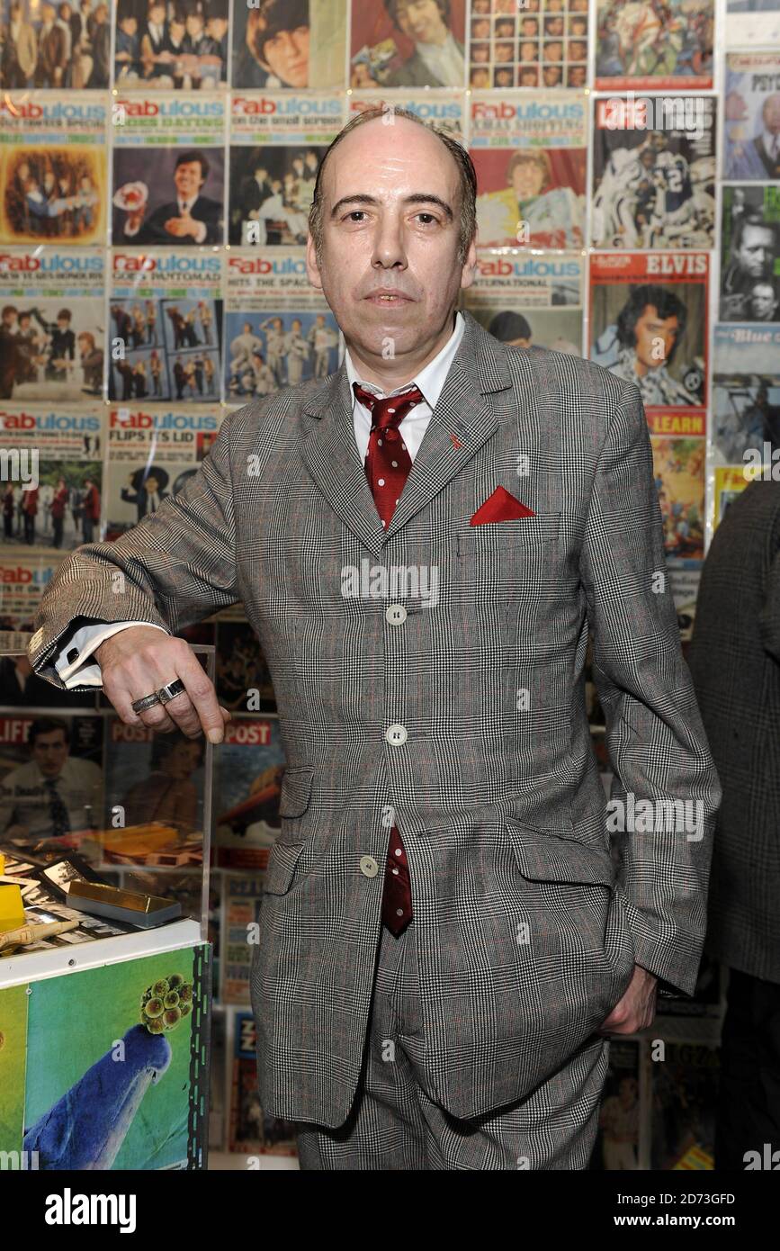 Hostess Adresse Stapel mick jones rock and roll library Kerl Sich