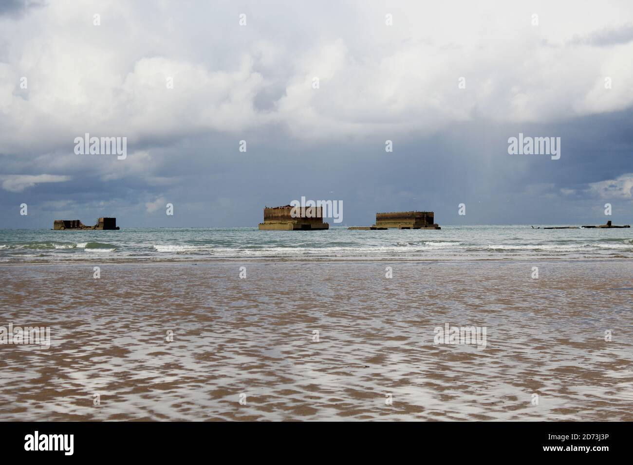 Strandruinen am Gold Beach, Frankreich, Normandie Stock Photo