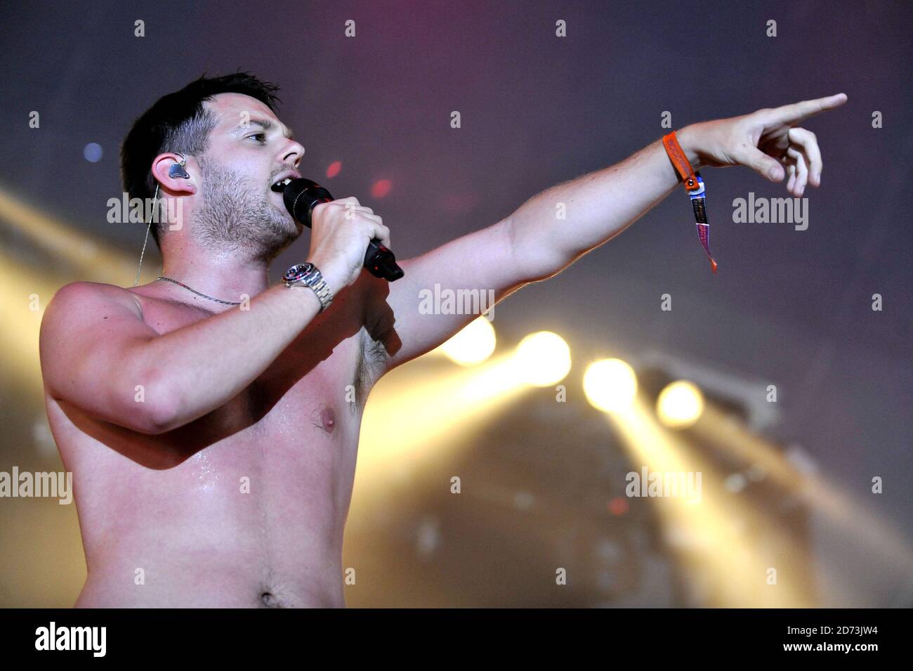 Mike Skinner of the Streets performing live at the 2009 Wireless Festival  in Hyde Park, London Stock Photo - Alamy