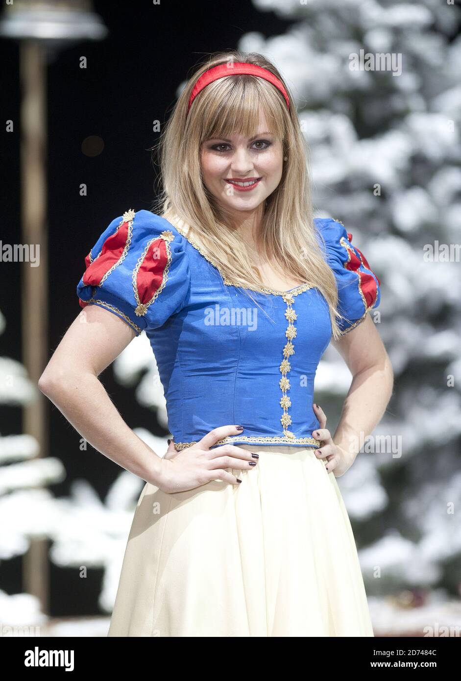 Tina O'Brien pictured at a photocall to launch the First Family Entertainment pantomime season, at the Piccadilly Theatre in central London.  Stock Photo