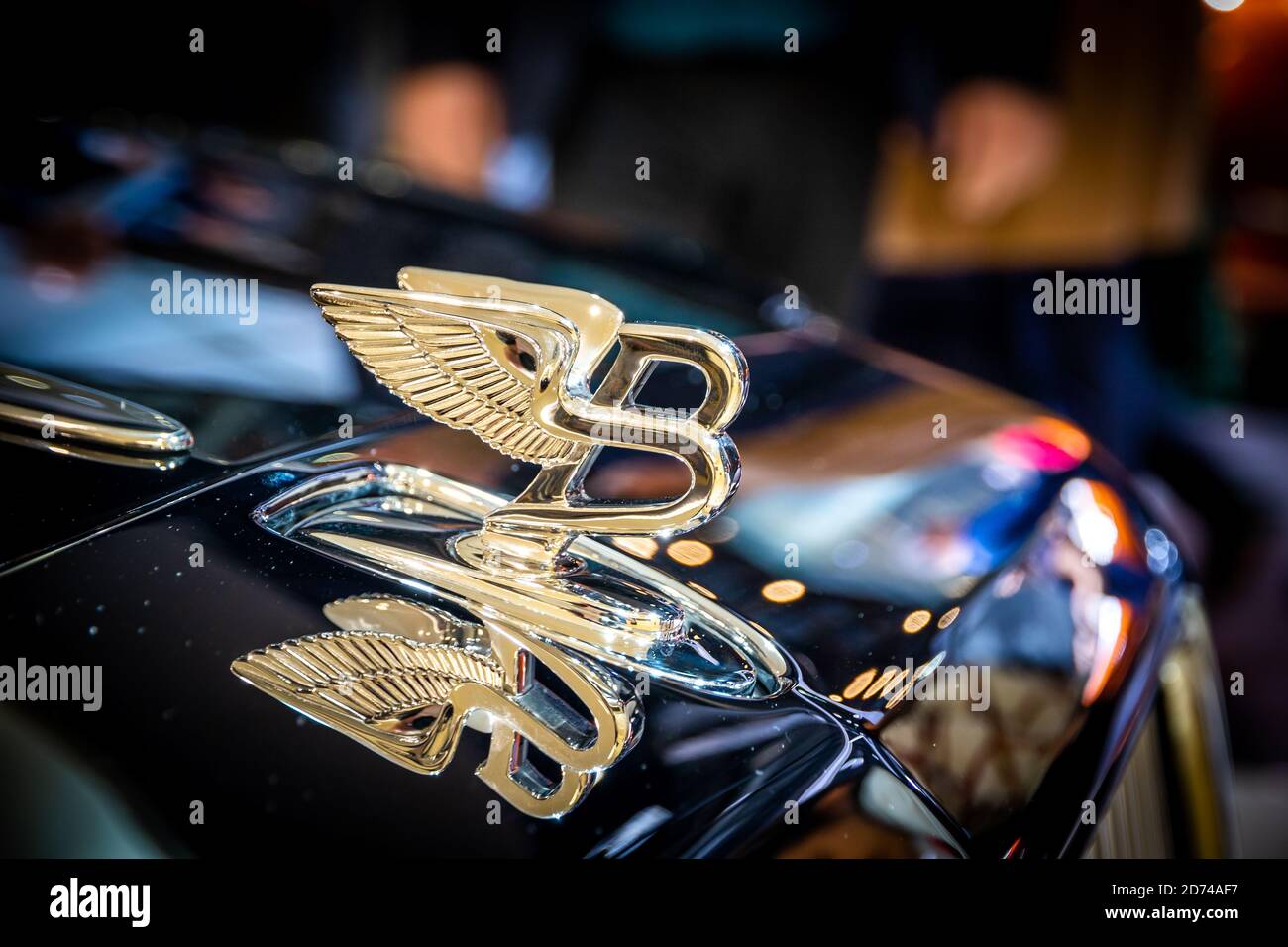 Bentley hood ornament hires stock photography and images Alamy