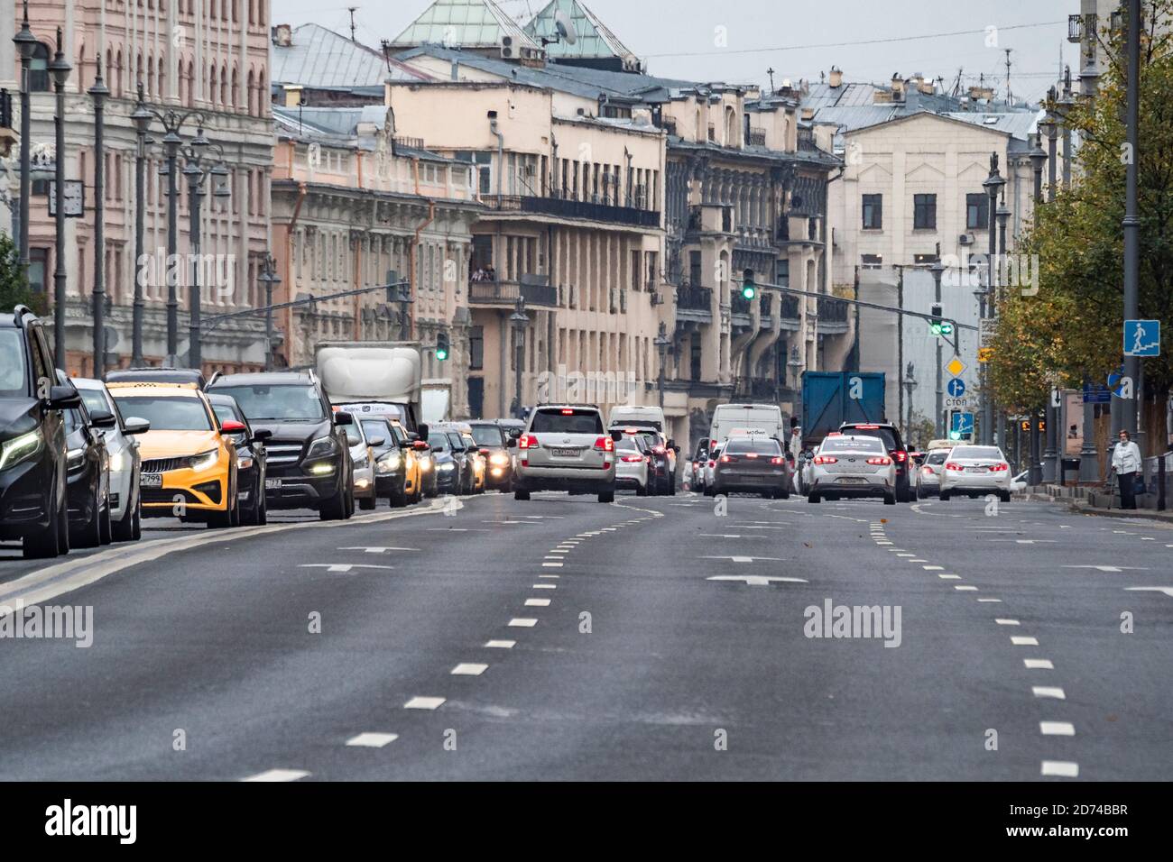 Cars in Moscow, Russia Stock Photo Alamy
