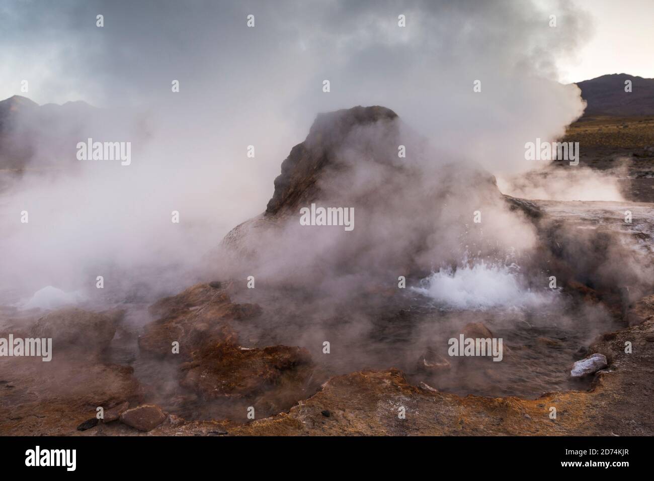 Geothermal energy latin america hi-res stock photography and images - Alamy