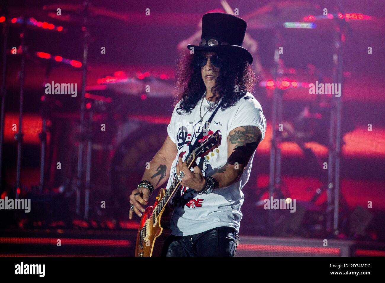 Slash Guns N Roses High Resolution Stock Photography and Images - Alamy