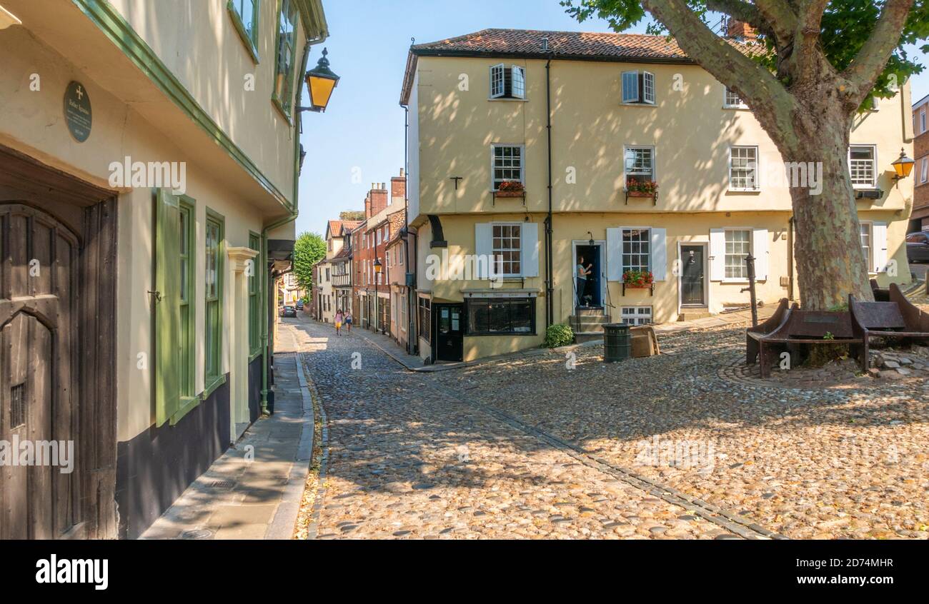 Norwich Elm Hill Norwich a historic cobbled lane in Norwich, Norfolk East Anglia England UK GB Europe Stock Photo
