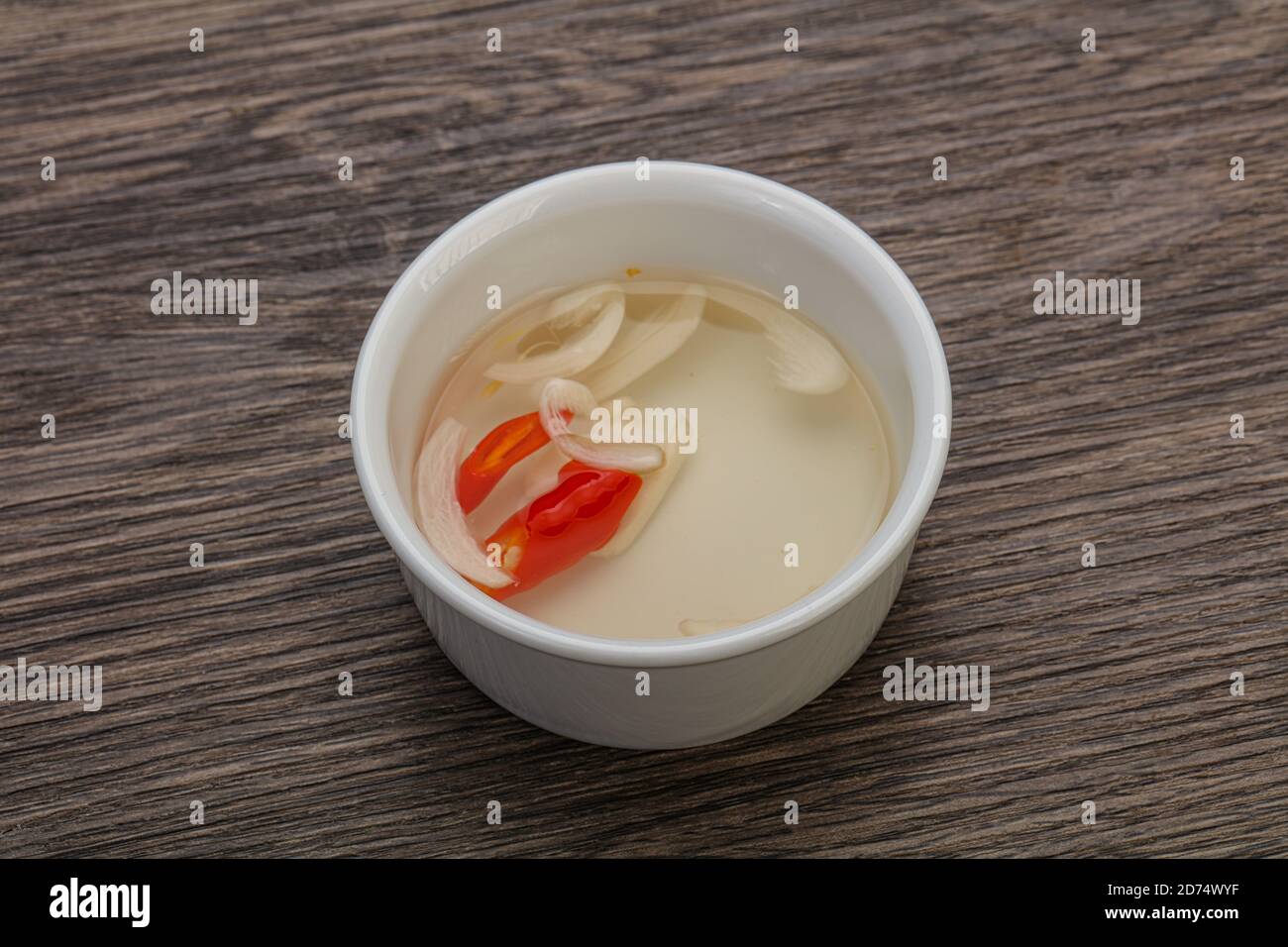 Vietnamese vinegar sauce with chili and garlic Stock Photo Alamy