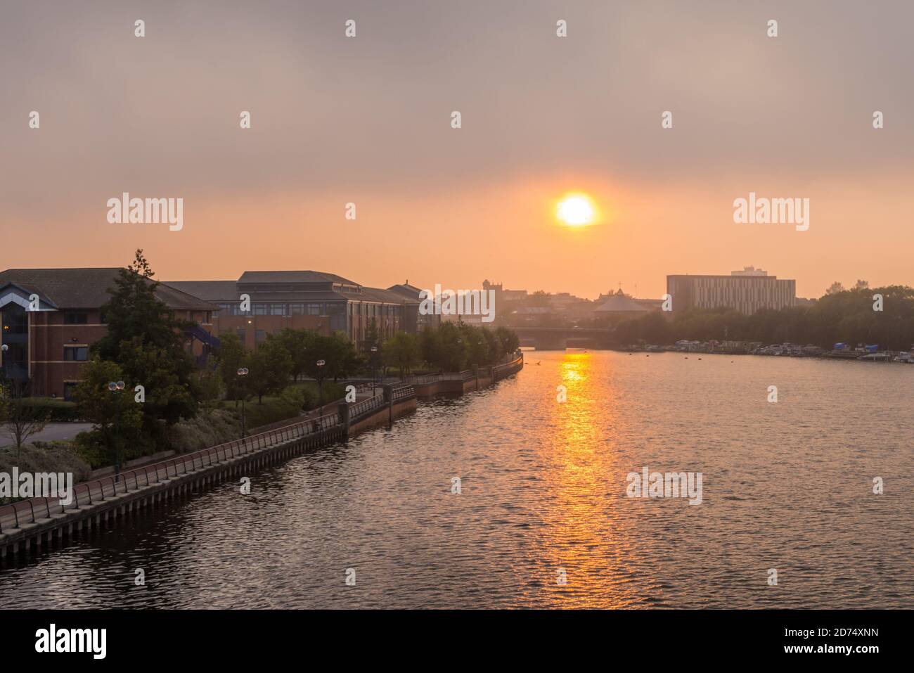 Golden Sunset at the South Bank of the River Tees at Stockton-on-Tees Stock Photo