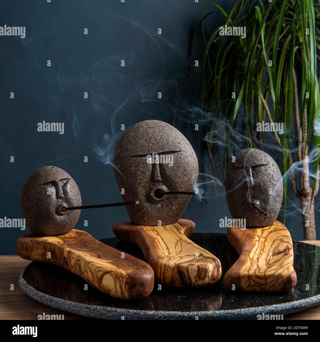 Incense stand hires stock photography and images Alamy