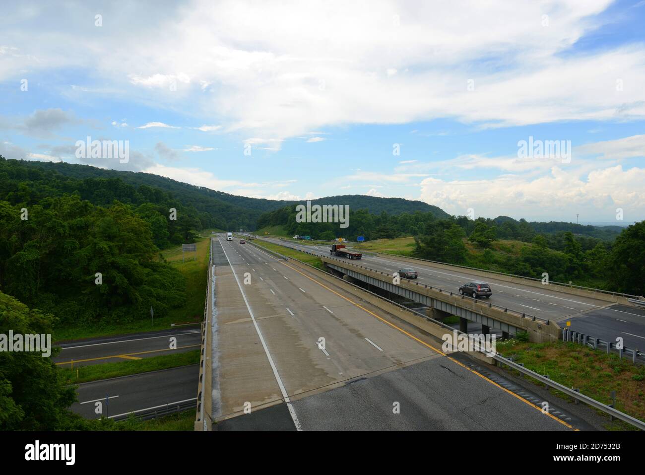 Interstate Highway I-64 Rockfish Gap near the south entrance of Shenandoah National Park in Virginia, USA. Stock Photo