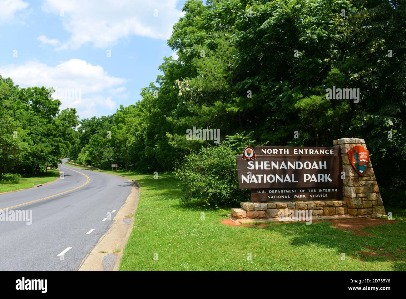 Shenandoah National Park North Entrance Sign in Virginia, USA. Shenandoah National Park is a part of Blue Ridge Mountains in Virginia. Stock Photo