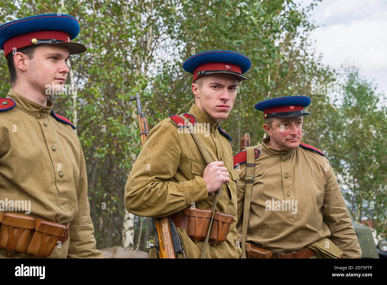 Nkvd uniform hi-res stock photography and images - Alamy
