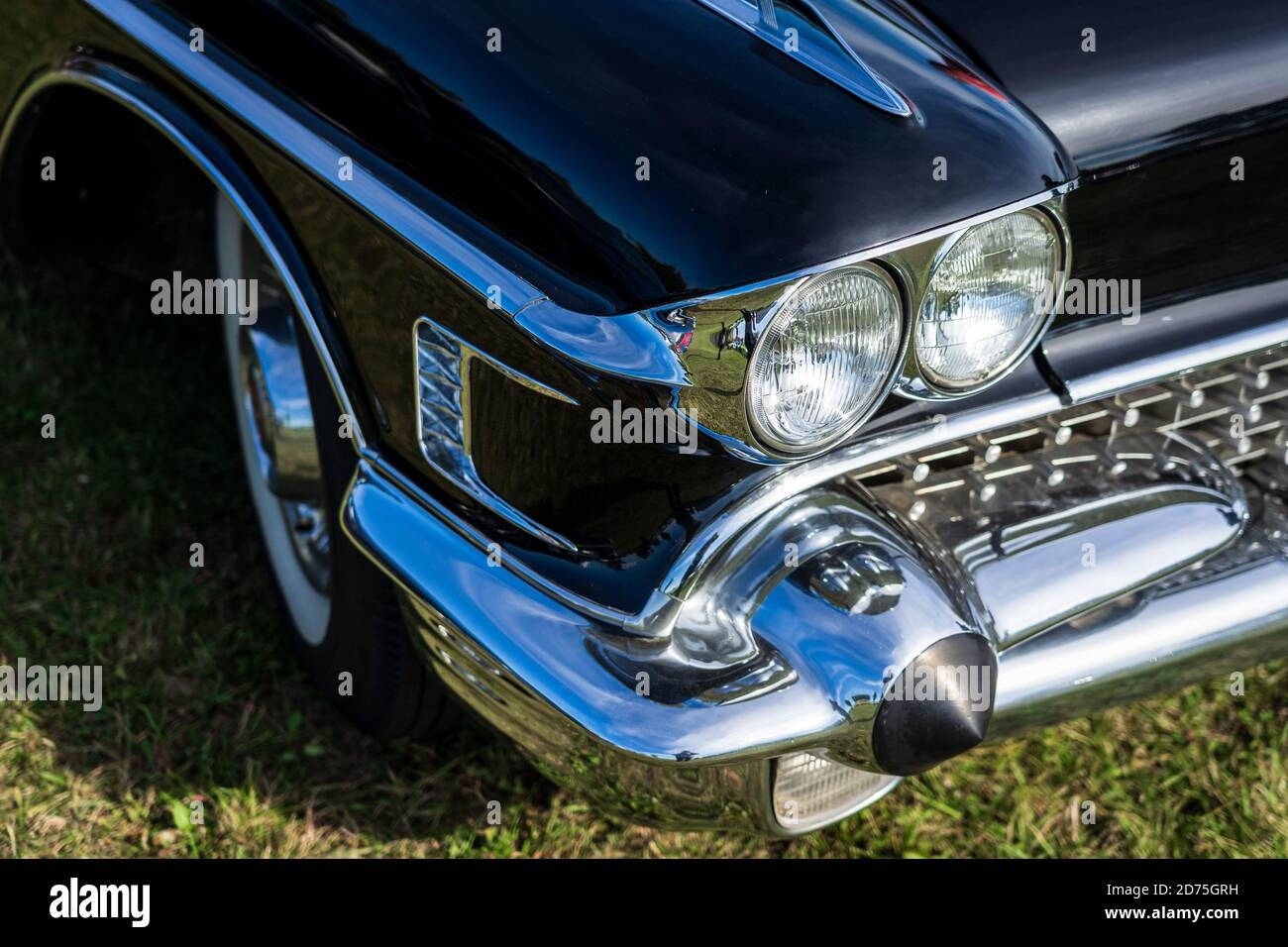 PAAREN IM GLIEN, GERMANY - OCTOBER 03, 2020: Headlights of a full-size luxury car Cadillac Sixty Special, 1958. Die Oldtimer Show 2020. Stock Photo