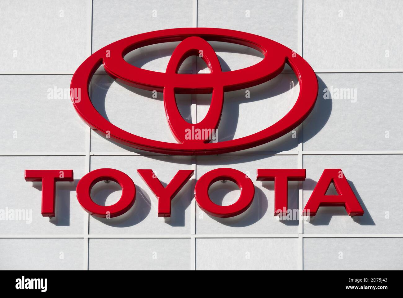 Toyota service center in Connecticut Stock Photo - Alamy