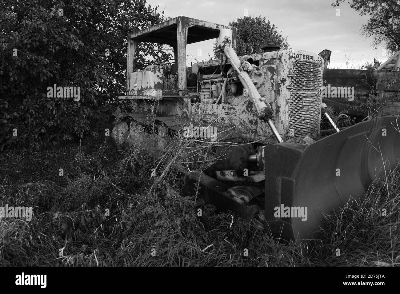 abandoned excavating equipment Stock Photo Alamy