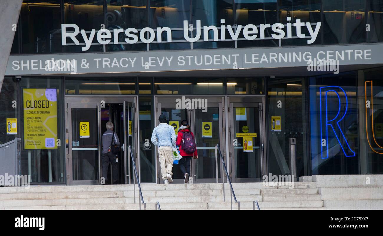 Toronto, Canada. 20th Oct, 2020. People arrive at Sheldon & Tracy Levy Student Learning Center of Ryerson University in Toronto, Canada, on Oct. 20, 2020. Under new exemptions to Canada's coronavirus travel restrictions, international students attending approved colleges and universities can travel to Canada from Oct. 20. To be allowed into Canada, international students approved for a study permit must be attending a Designated Learning Institution with a COVID-19 readiness plan approved by their provincial or territorial government. Credit: Zou Zheng/Xinhua/Alamy Live News Stock Photo