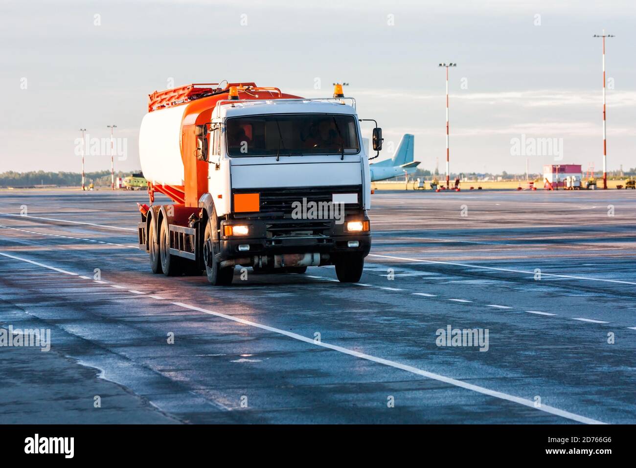 Tank truck aircraft refueler at the airport apron Stock Photo - Alamy