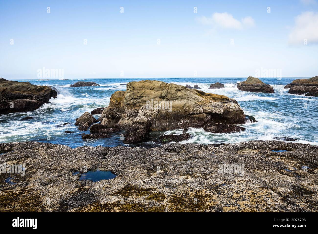 A rocky coastline and waves rolling in at 2nd beach, Olympic Coast National Marine Sanctuary / National Park, Washington, USA. Stock Photo