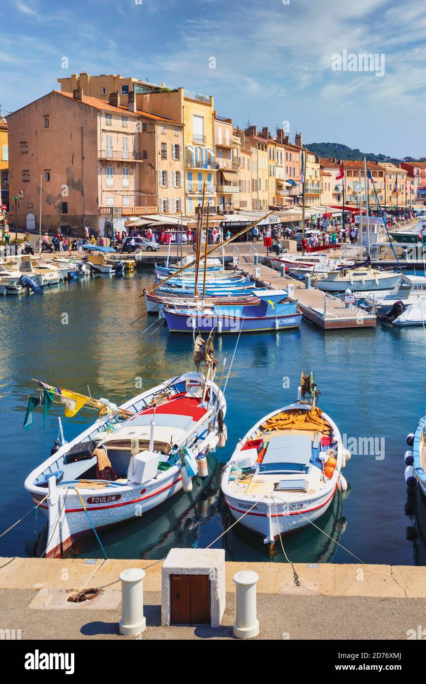 Saint-Tropez, Cote d'Azur, French Riviera, Provence, France.   Harbour, waterfront, promenade. Stock Photo