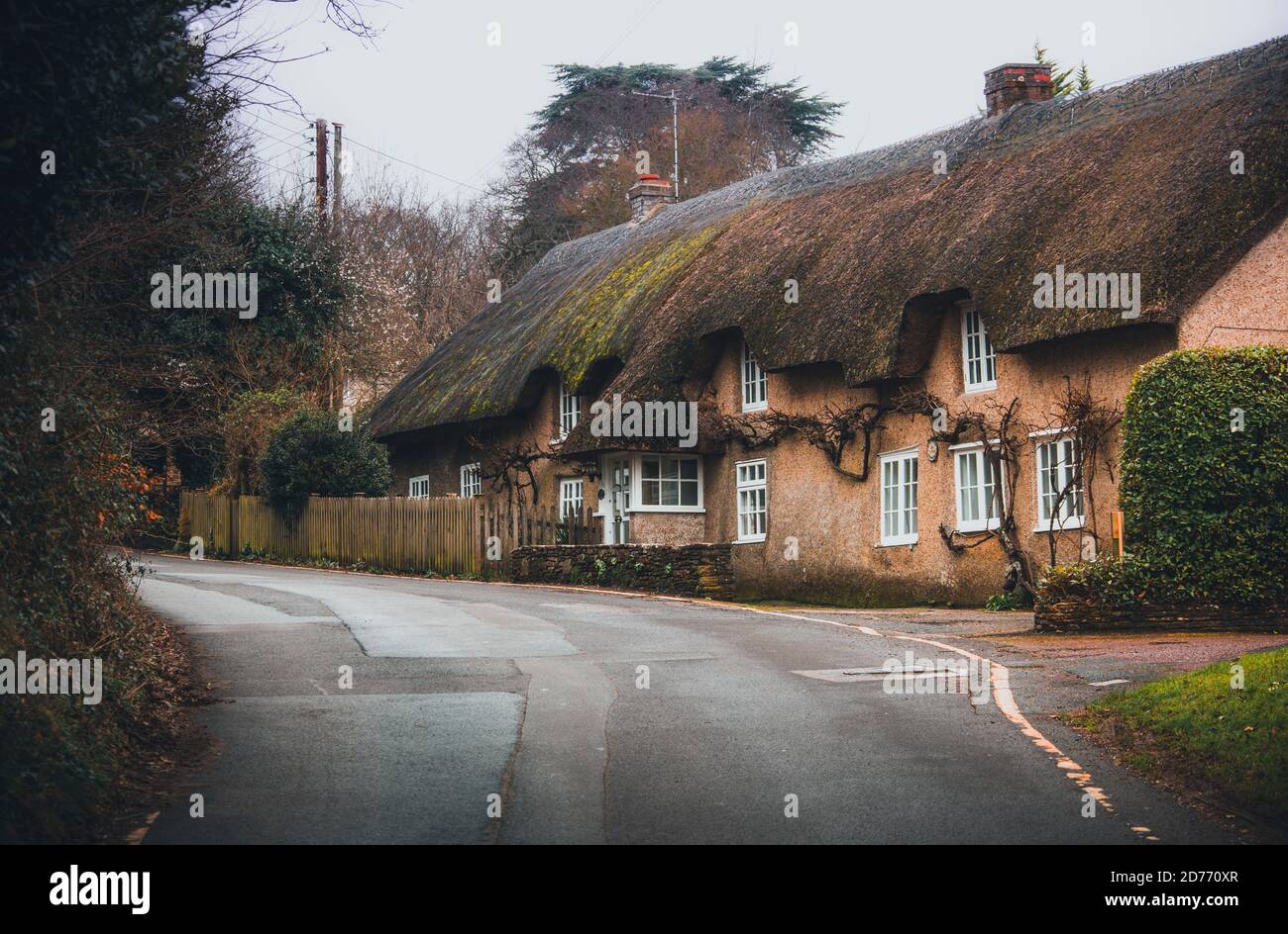 English village house hi-res stock photography and images - Alamy