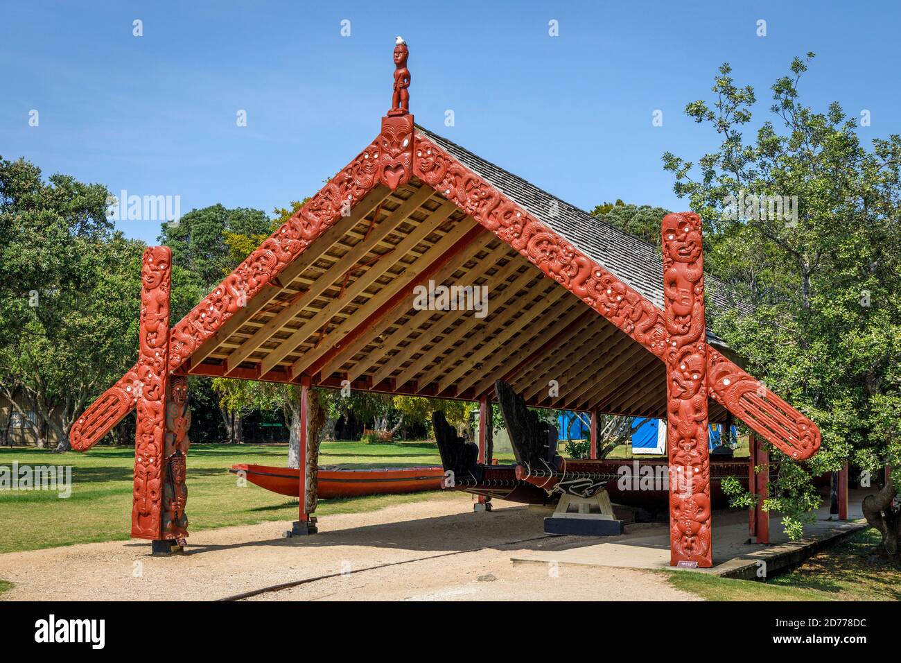 The Maori ceremonial war canoe building at Waitangi, North Island, New Zealand. Stock Photo