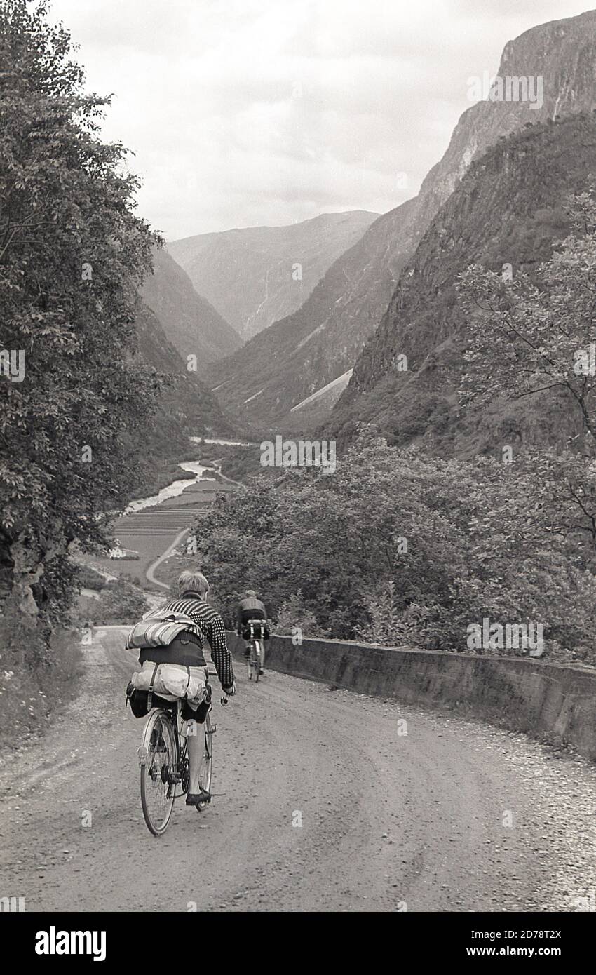 1950s camping gear hi-res stock photography and images - Alamy