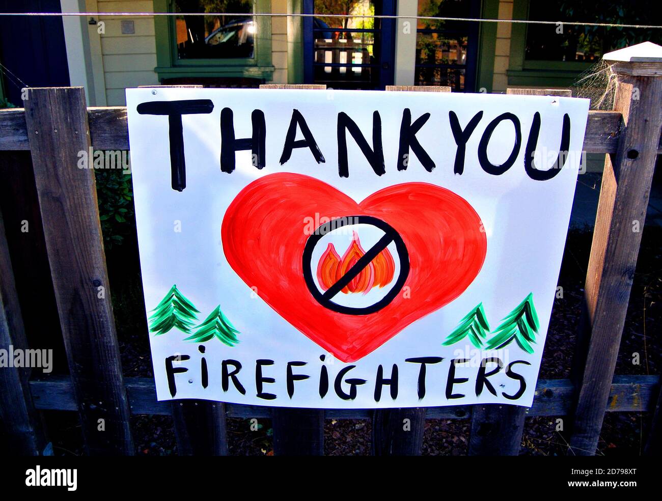 Thank you firefighters  sign with heart is displayed on fence in sonoma county california usa Stock Photo