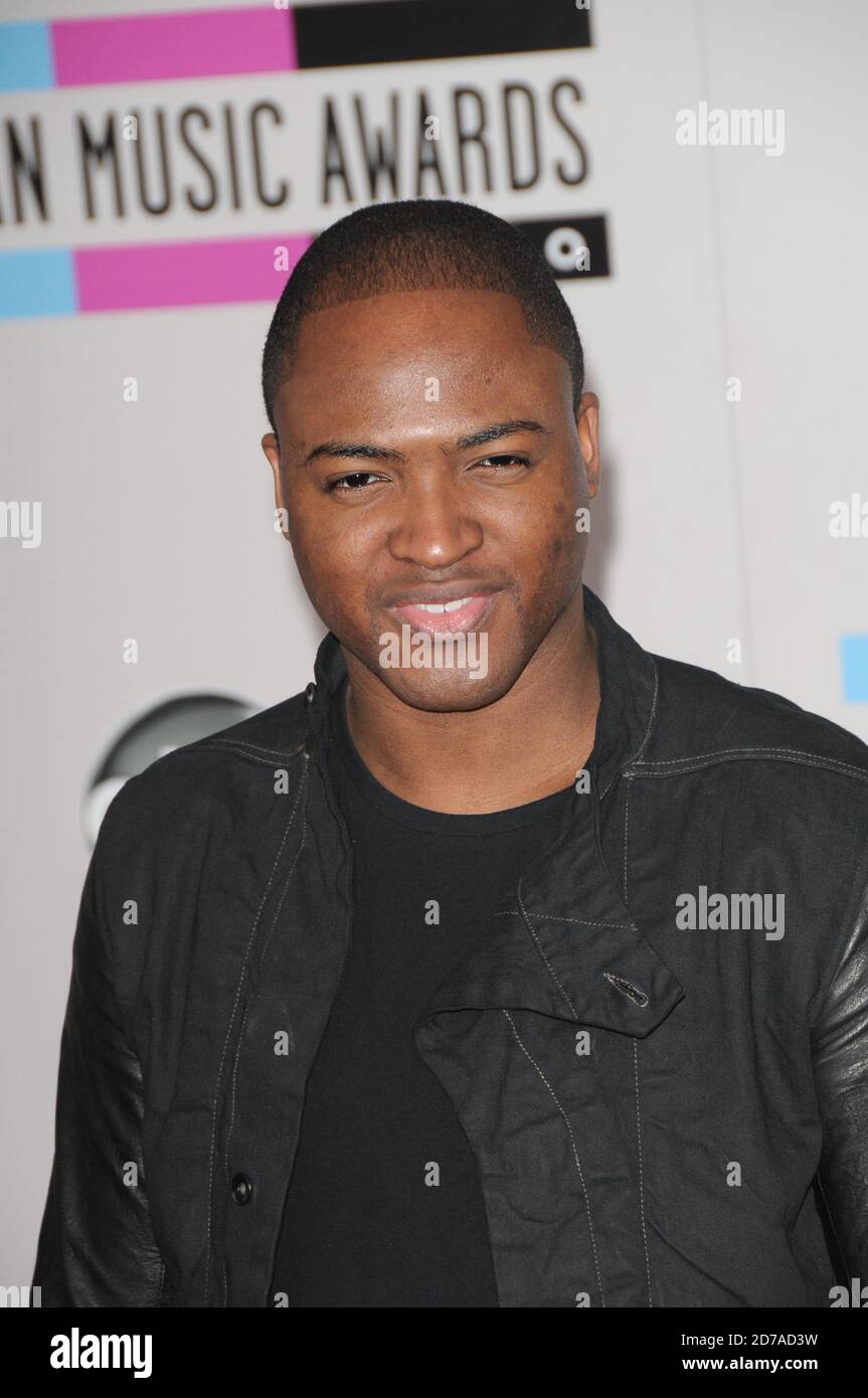 Taio Cruz At 10 American Music Awards Ama At Nokia Theatre In Los Angeles Stock Photo Alamy