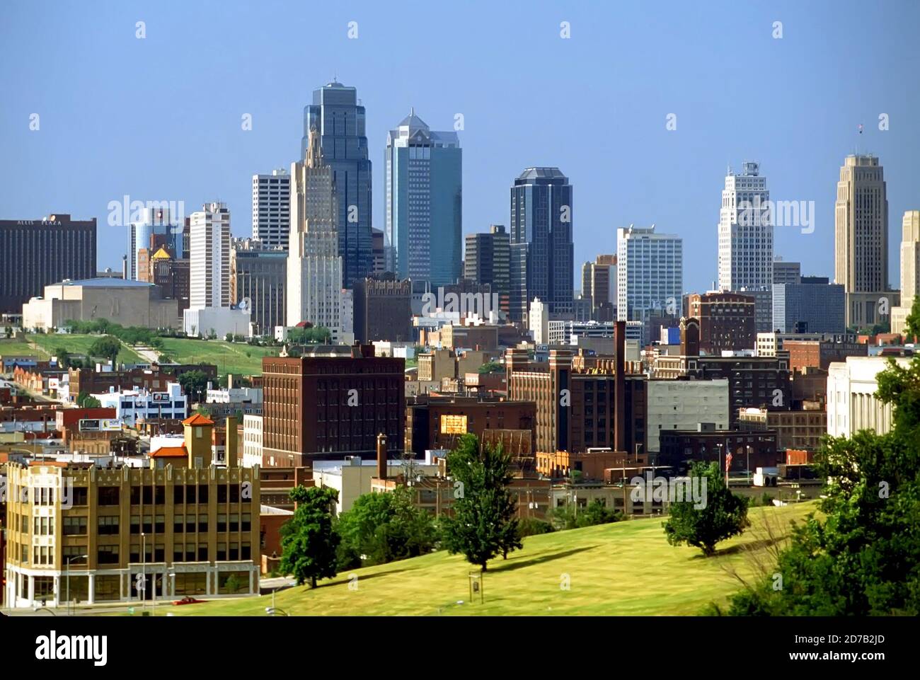 Kansas city skyline hires stock photography