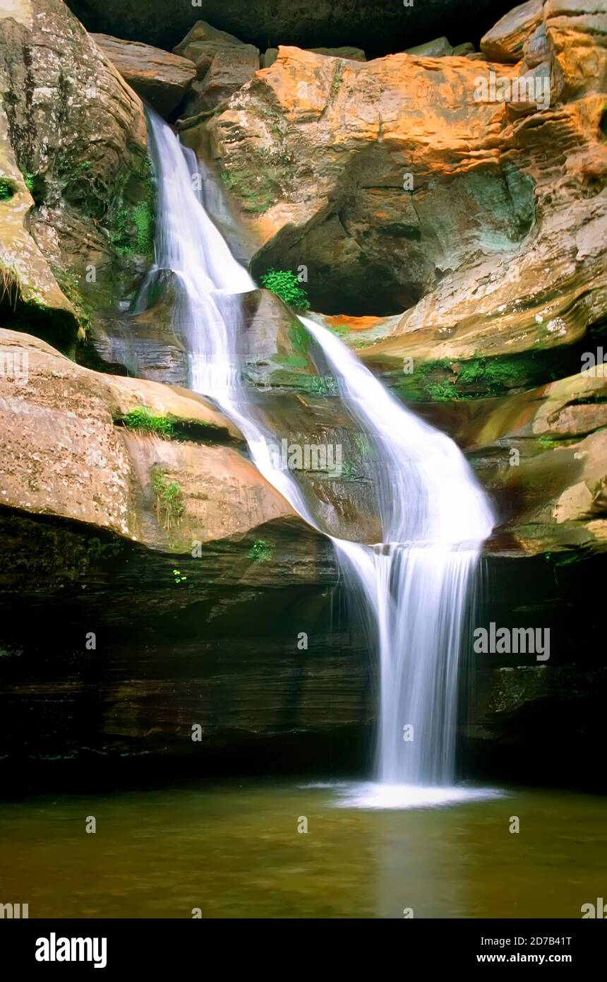 Crystal Falls - Hocking Hills State Park , Ohio Stock Photo - Alamy