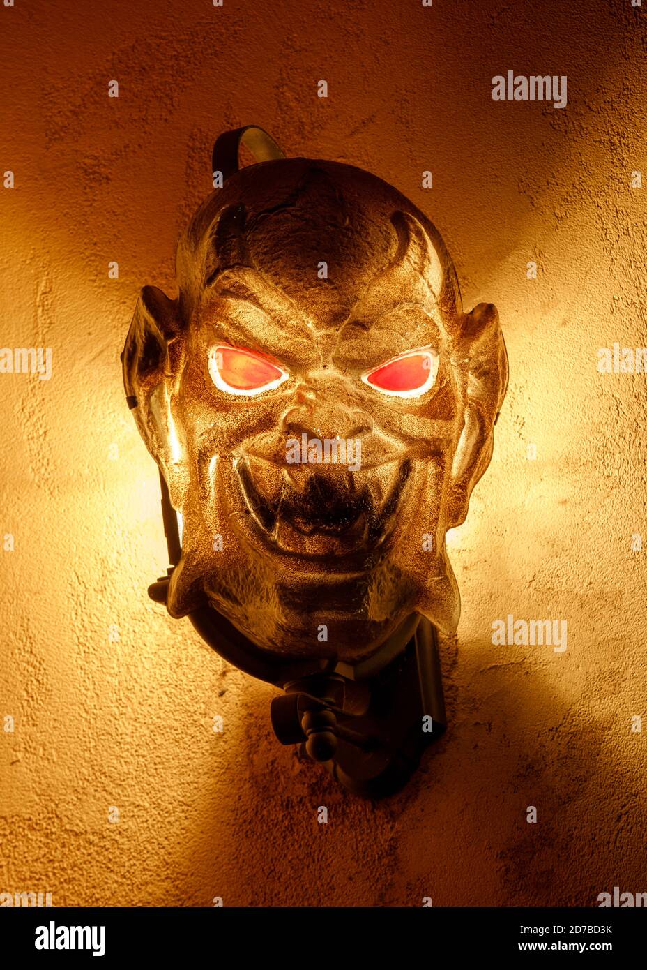 Demonic Face Light Fixture Decorating House Exterior for Halloween