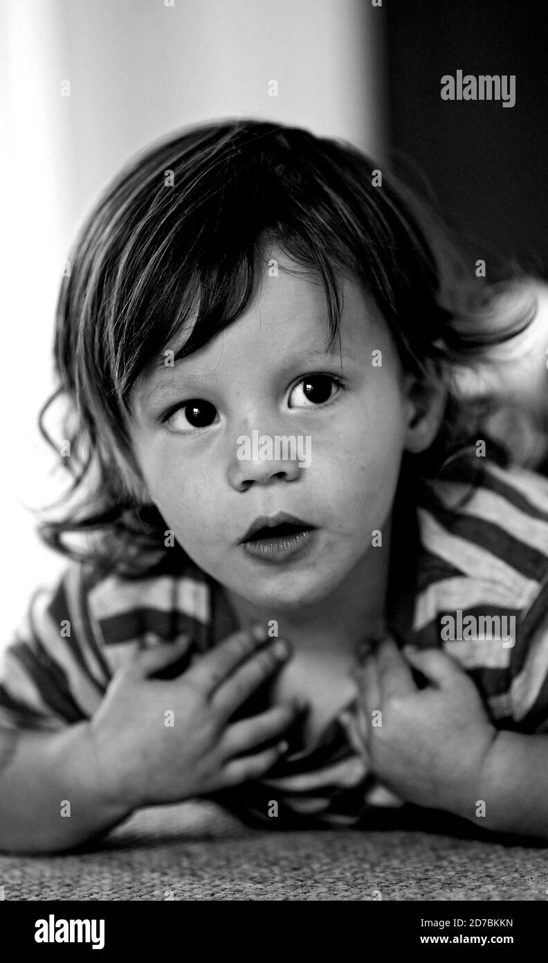 Boy poses hi-res stock photography and images - Alamy