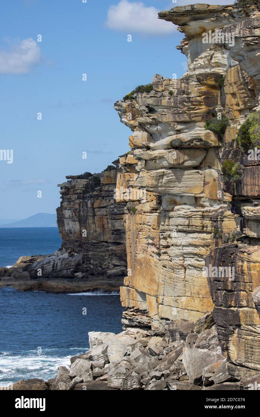 Royal national park sandstone hi-res stock photography and images - Alamy