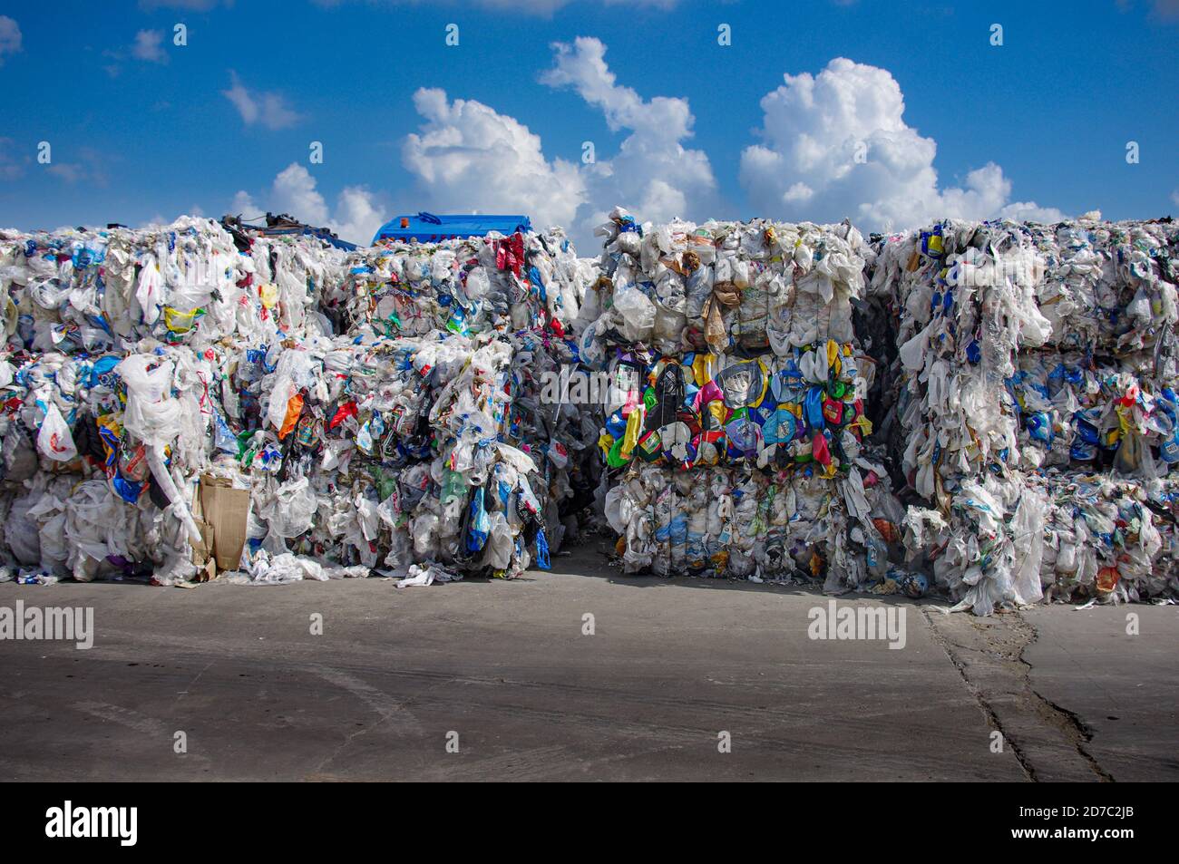 Plastic bag fee hires stock photography and images Alamy