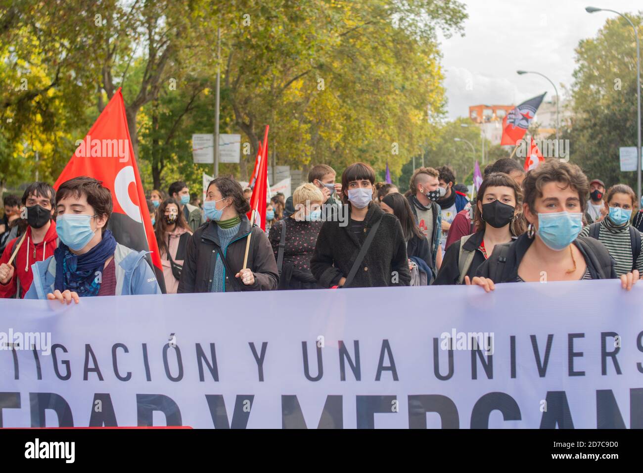 The organizers denounce the 'precarious working conditions' both in the scientific sector and in the university. In this sense, they criticize that the non-renewal of the workforce and the lack of places that allow staff stabilization has only worsened in recent years and, in this regard, Covid-19 has represented a 'severe blow to a sector already seriously punished '. Likewise, they regret that, taking advantage of the serious health emergency, the institutions (from the Ministries of Science and Innovation and Universities, to the government teams of the centers) have paralyzed many of the c Stock Photo