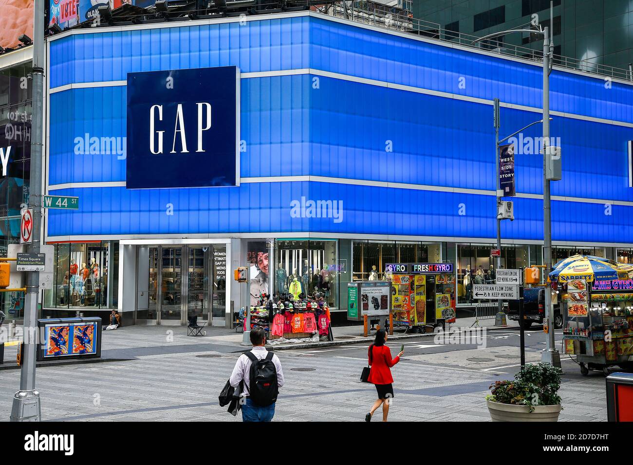 Gap inc new york hi-res stock photography and images - Alamy