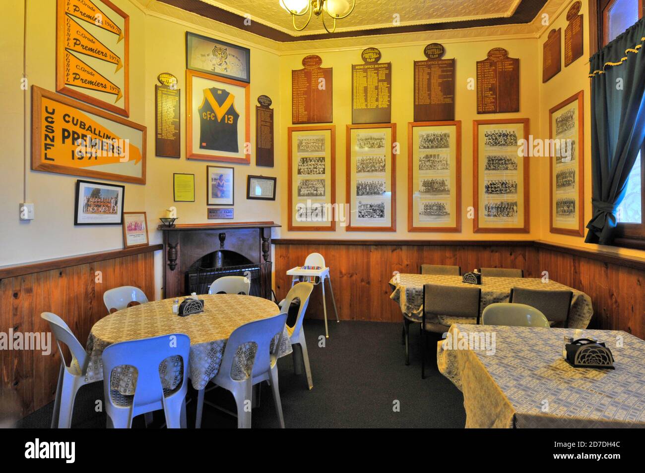 Cuballing pub is a typical early 1900's Western Australian wheatbelt country pub. Stock Photo