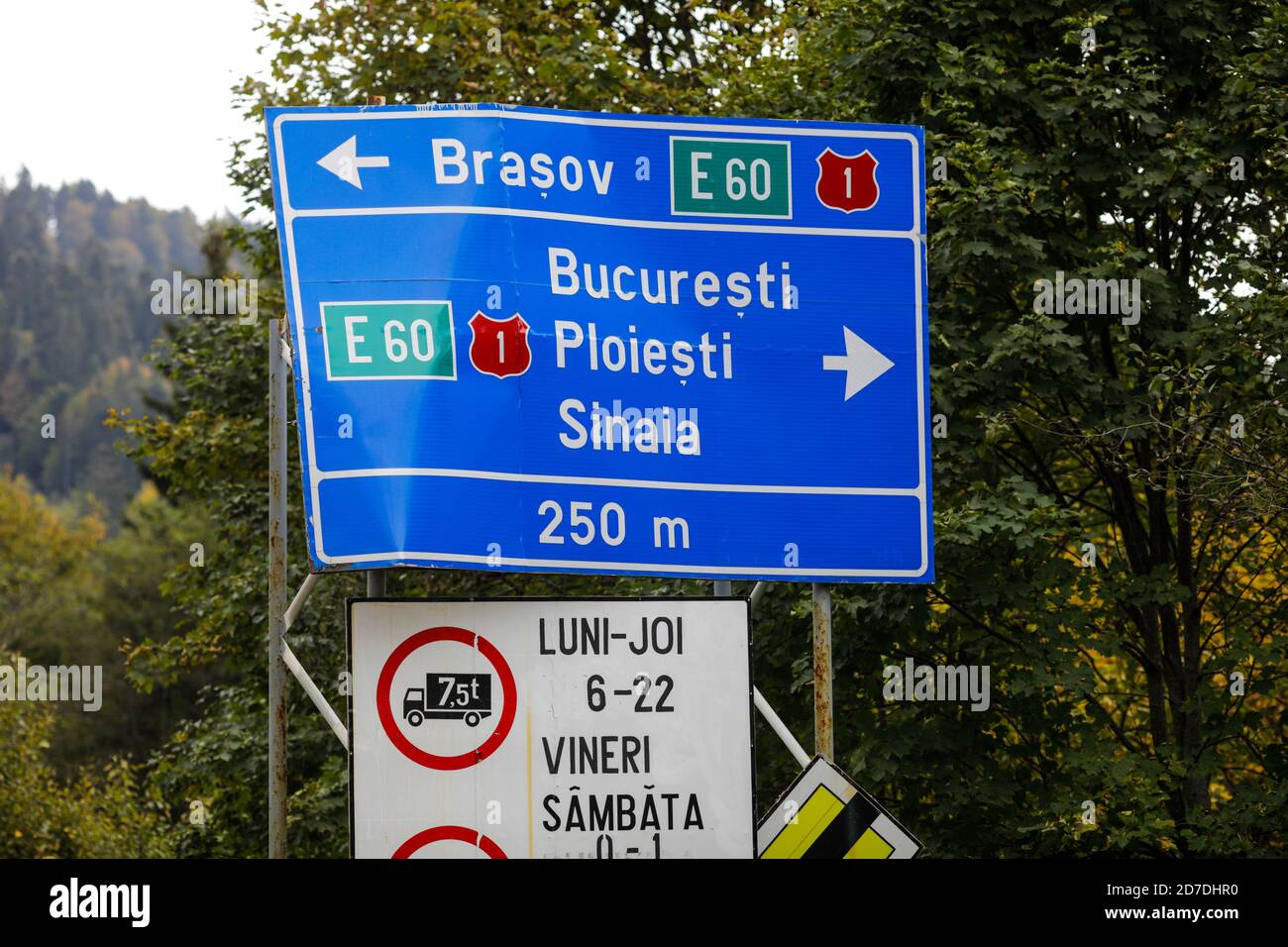 Rasnov, Romania - October 4, 2020: Road indicator on a Romanian road Stock Photo