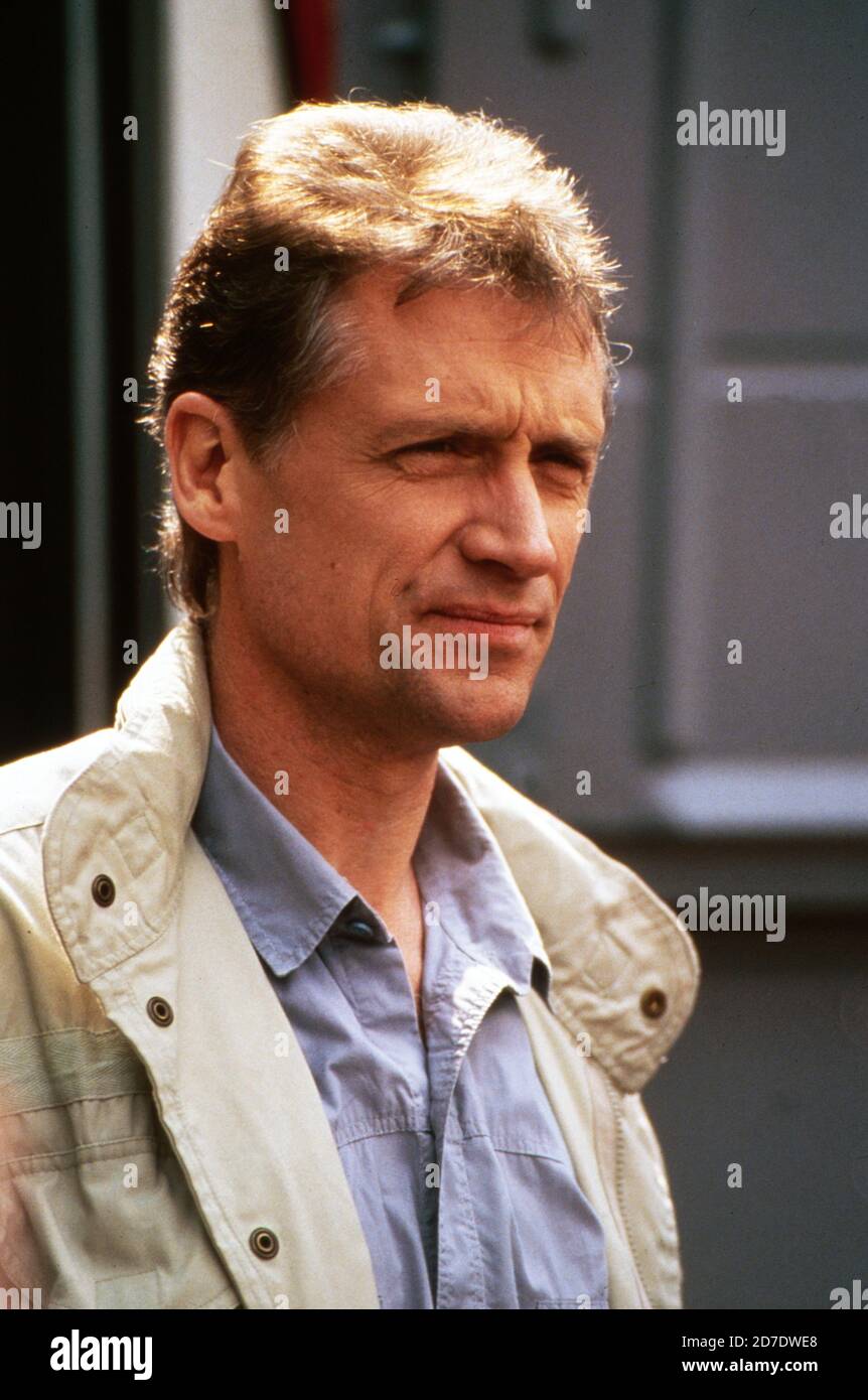 Unser Lehrer Doktor Specht Familienfernsehserie Deutschland 1991 1999 Darsteller Robert Atzorn Stock Photo Alamy