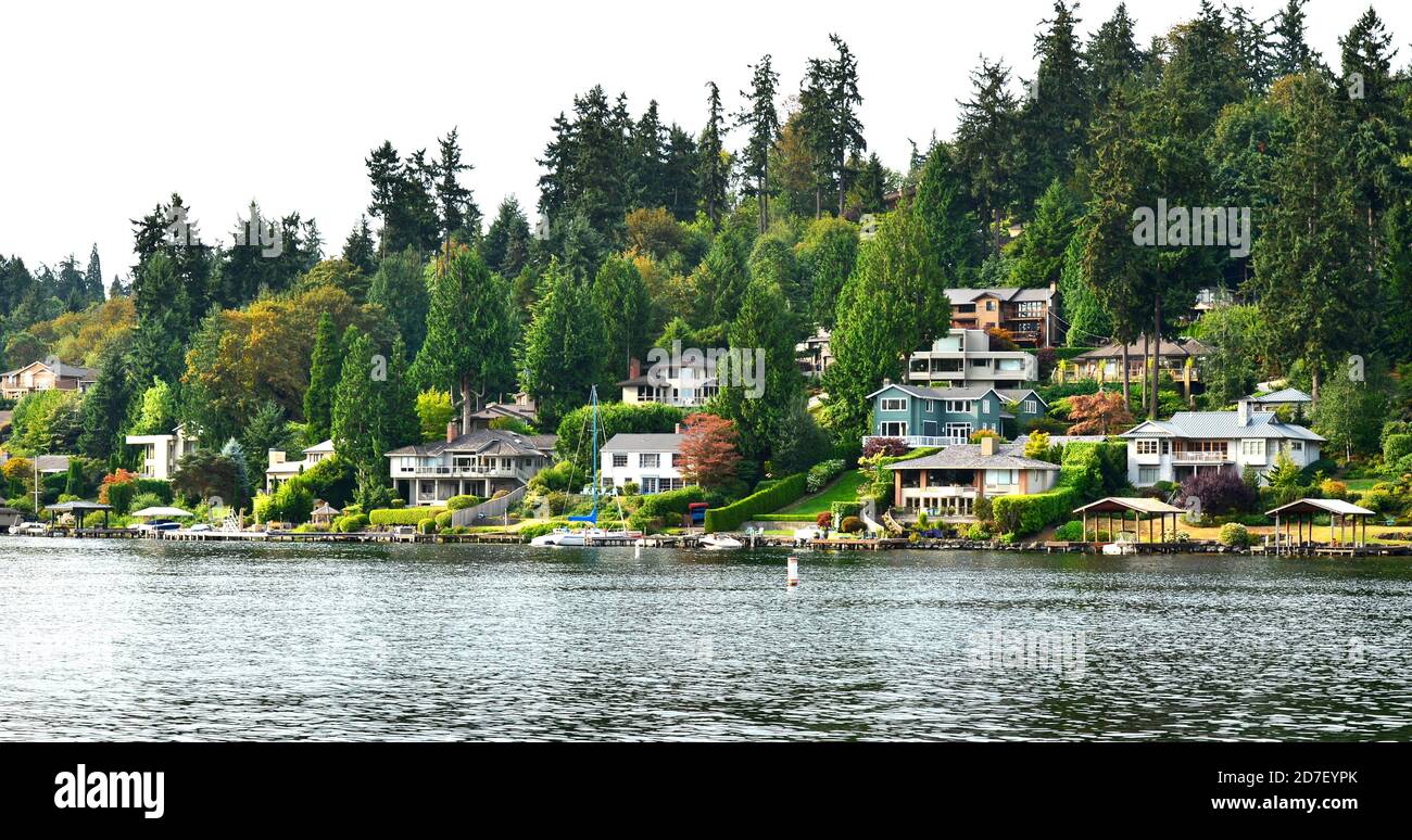 Lake Front Homes at Meydenbaur bay at Bellevue, Washington State-USA Stock Photo