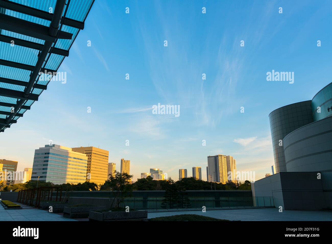 Tsukiji tokyo japan skyline hi-res stock photography and images - Alamy